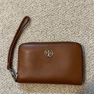Tory Burch Zip Wallet with Detachable Wristband